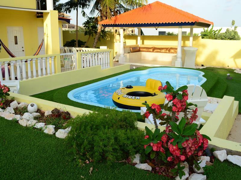 Adonai Hotel Boutique Виллемстад Экстерьер фото